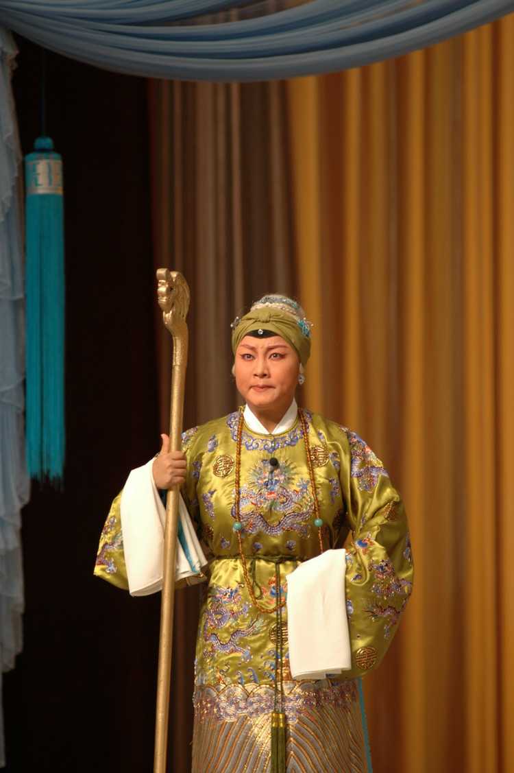 龚云甫,李多奎等五位不同历史时期的大师级人物,均为京剧老旦艺术的