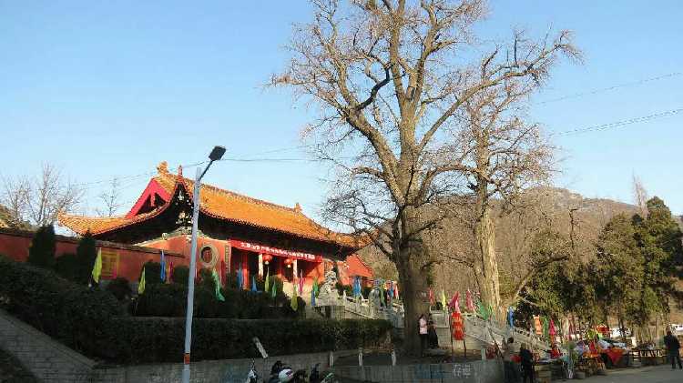 方城县普严寺