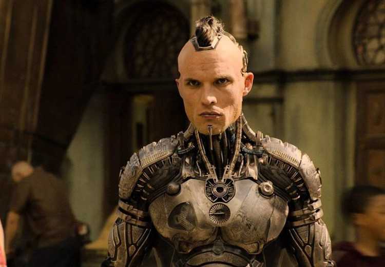 新片速递 阿丽塔:战斗天使